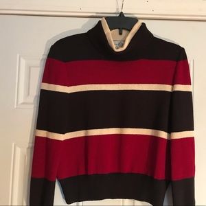 Fabulous St. John sport Marie gray sweater …